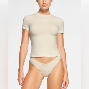 SKIMS- cotton jersey T-SHIRT